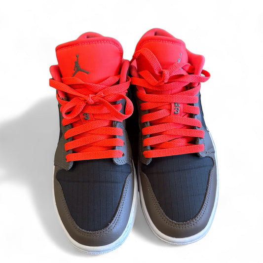 Shoes Sneakers By Jordan  Size: 8.5
