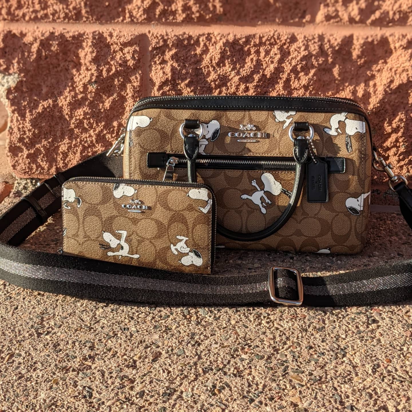 Coach X Peanuts Bag and Wallet – Clothes Mentor Avondale AZ #284